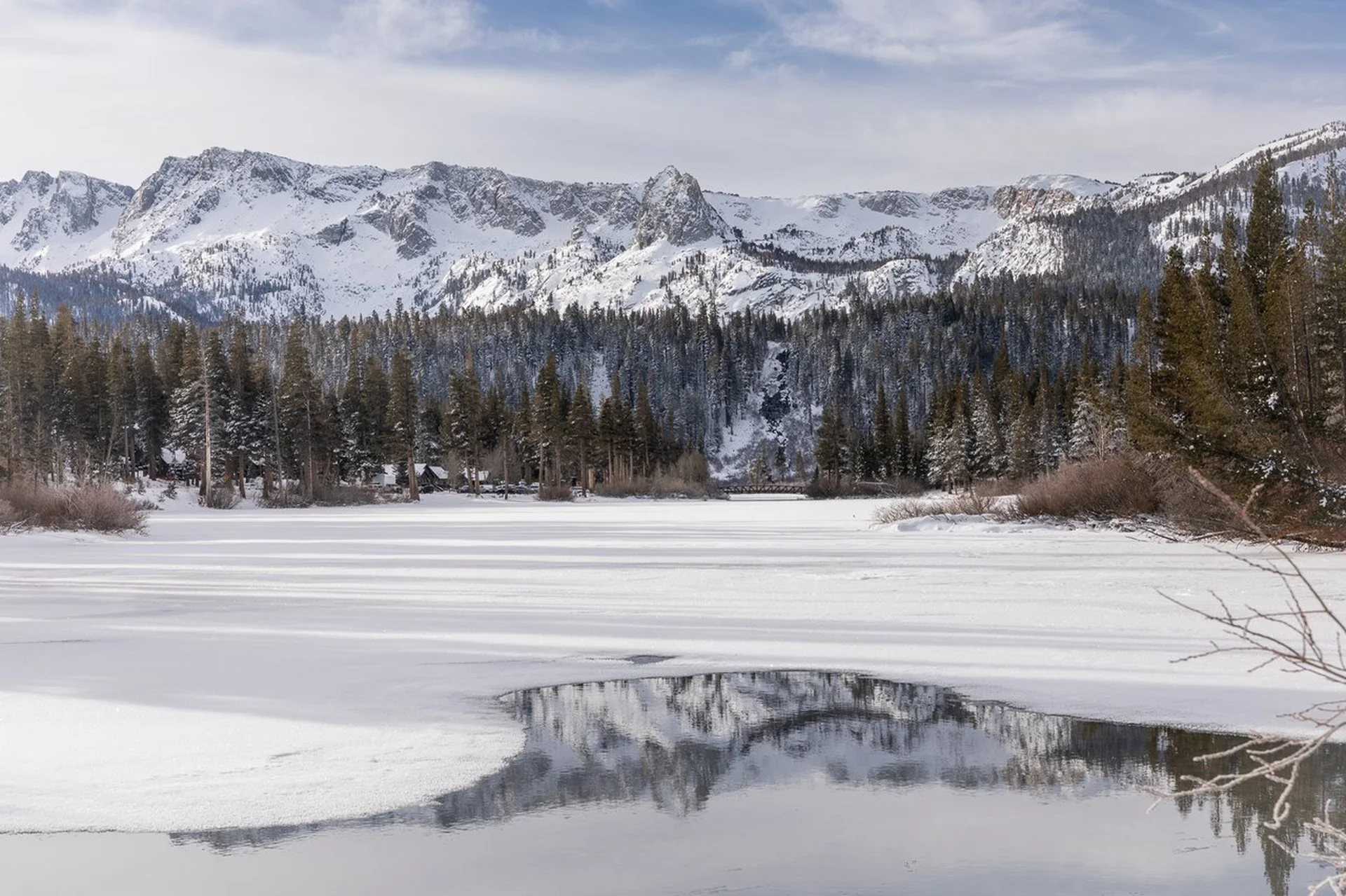 Mammoth Lakes scenic view