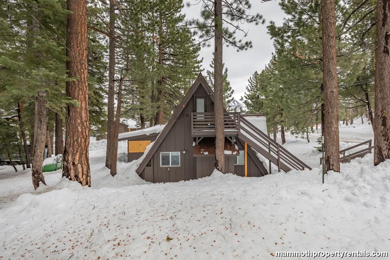 Private deck entrance